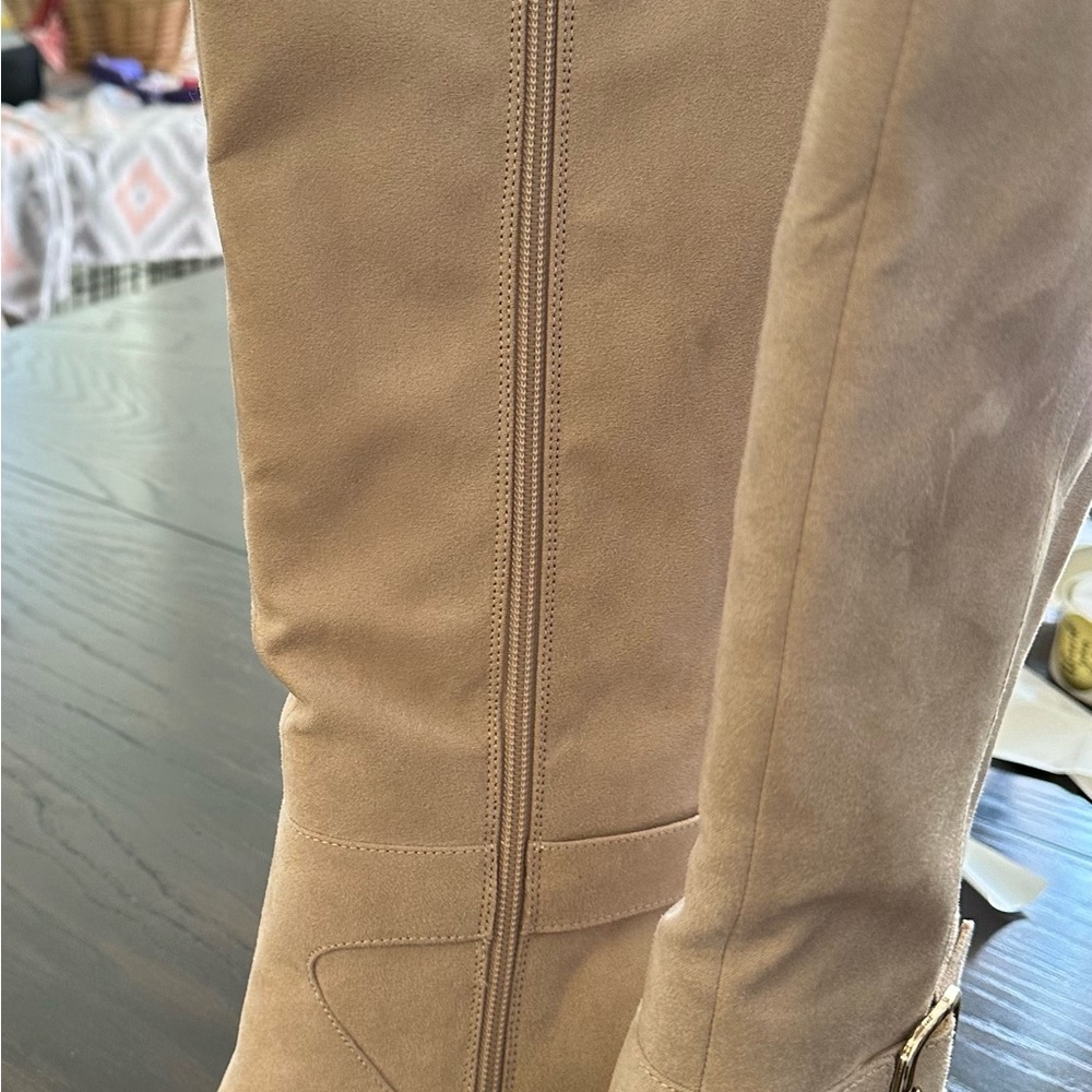 High Heel Suede Buckle Boots brand new size 6 in a half - Picture 10 of 11